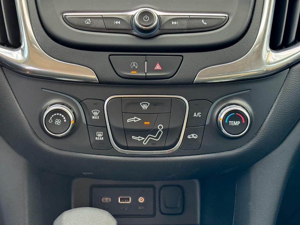 used 2022 Chevrolet Equinox car, priced at $20,000