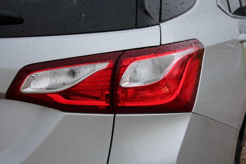 used 2020 Chevrolet Equinox car, priced at $17,350