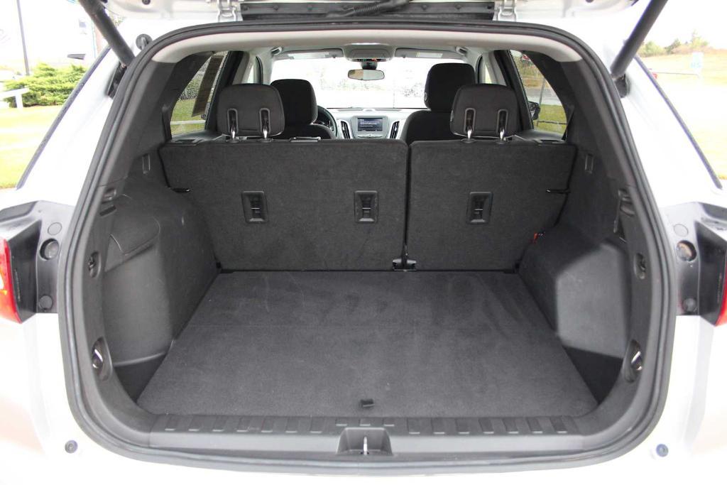 used 2020 Chevrolet Equinox car, priced at $17,350