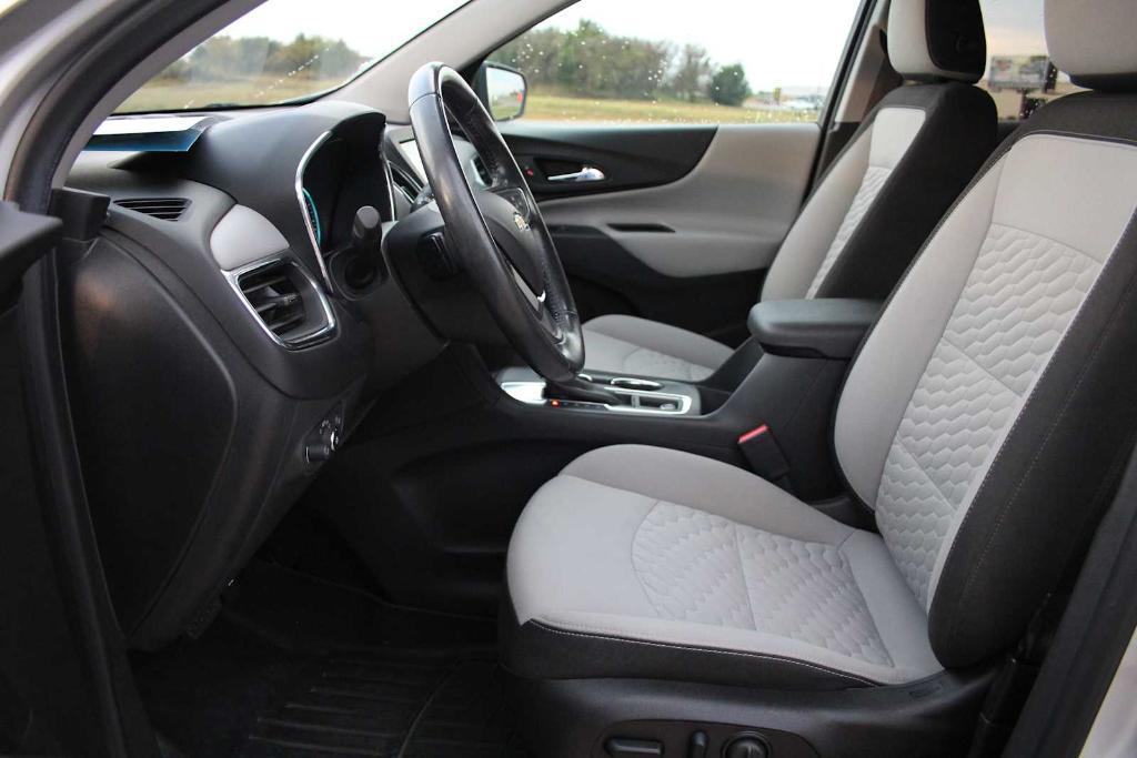 used 2020 Chevrolet Equinox car, priced at $17,350