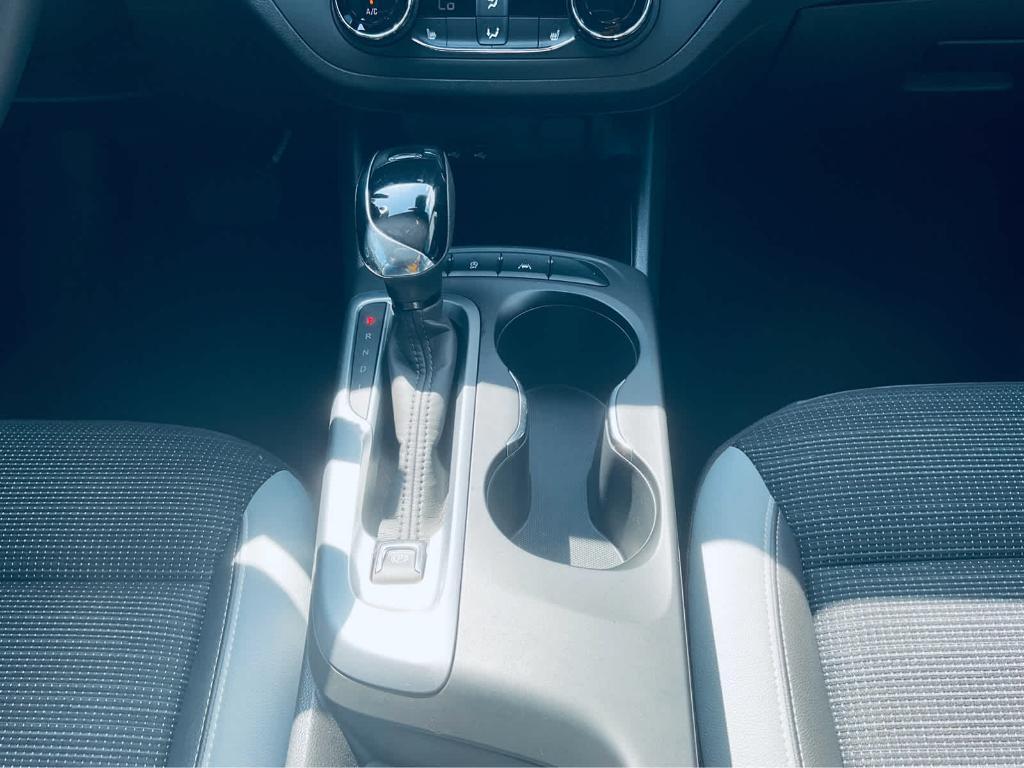 used 2024 Buick Envista car, priced at $25,000