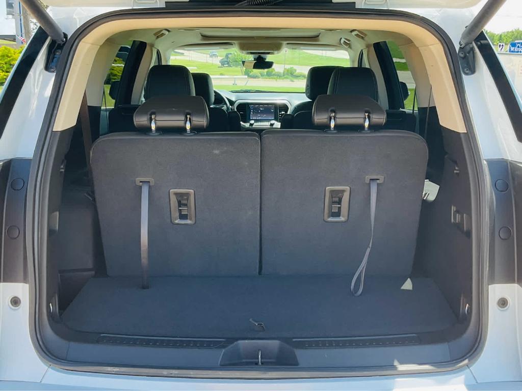 used 2023 GMC Acadia car, priced at $42,350