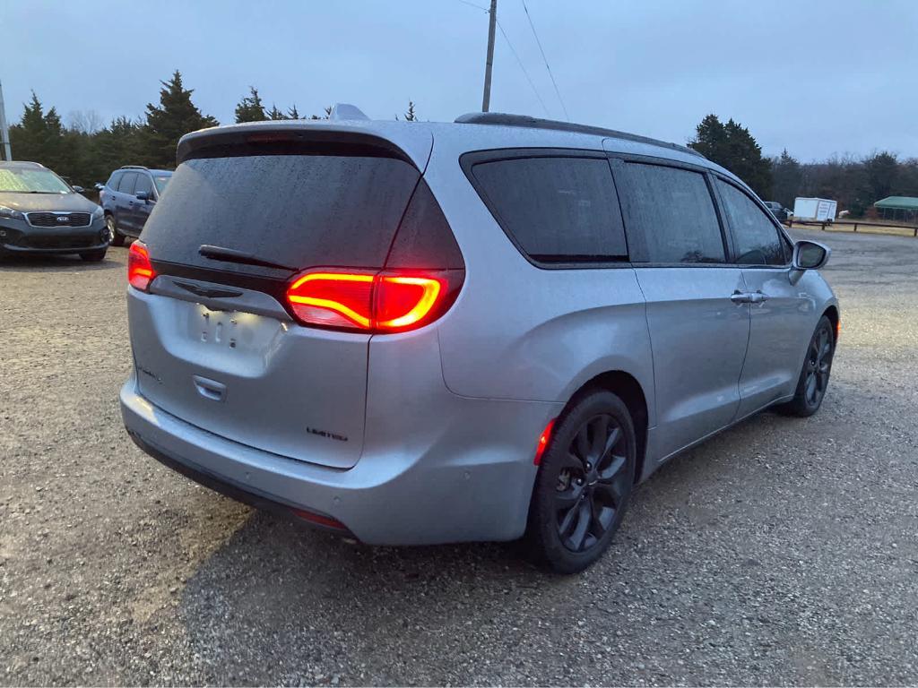 used 2020 Chrysler Pacifica car, priced at $24,000