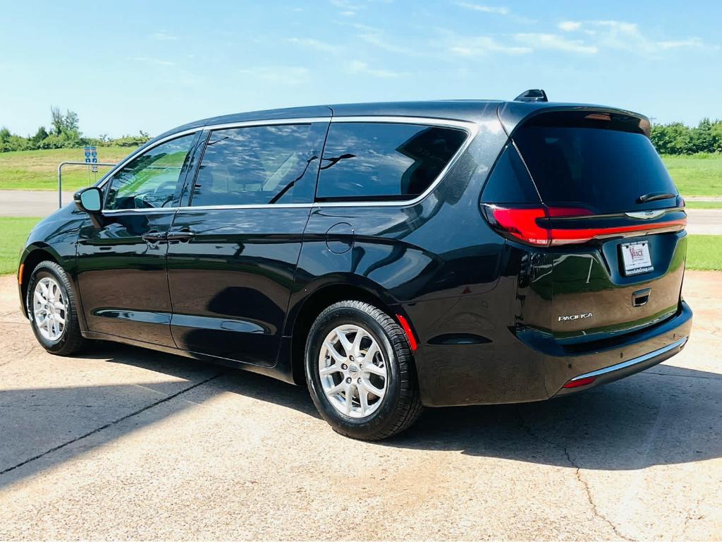 used 2023 Chrysler Pacifica car, priced at $24,750