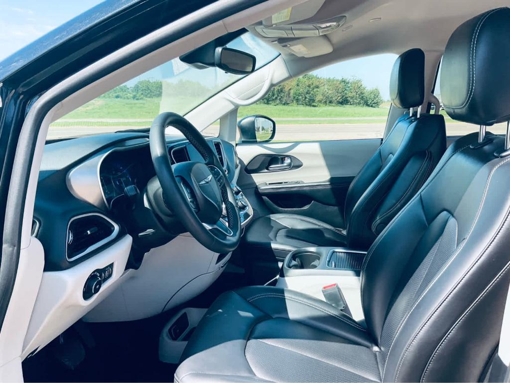 used 2023 Chrysler Pacifica car, priced at $24,750
