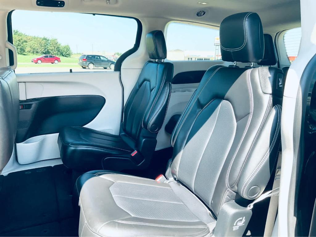 used 2023 Chrysler Pacifica car, priced at $24,750