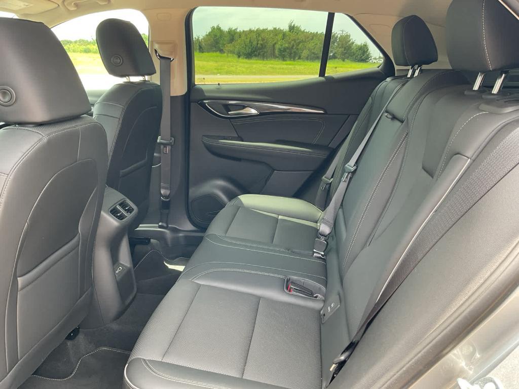 used 2023 Buick Envision car, priced at $33,000