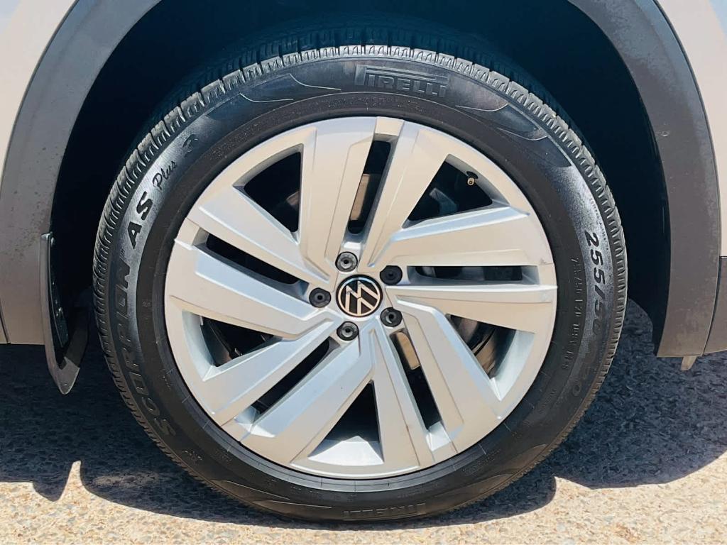 used 2021 Volkswagen Atlas car, priced at $26,500