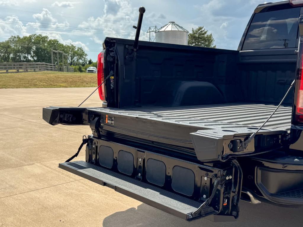 used 2022 GMC Sierra 1500 car, priced at $54,500