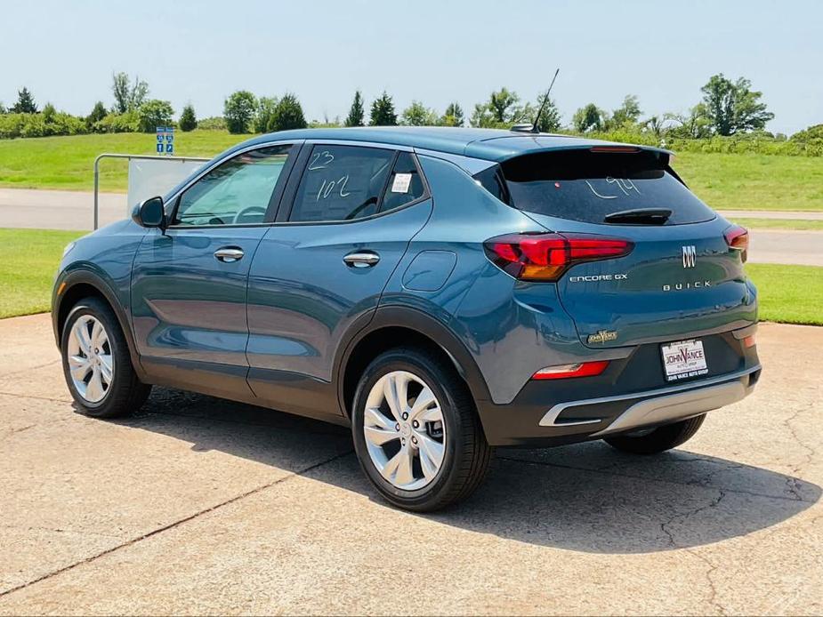 new 2025 Buick Encore GX car, priced at $27,330