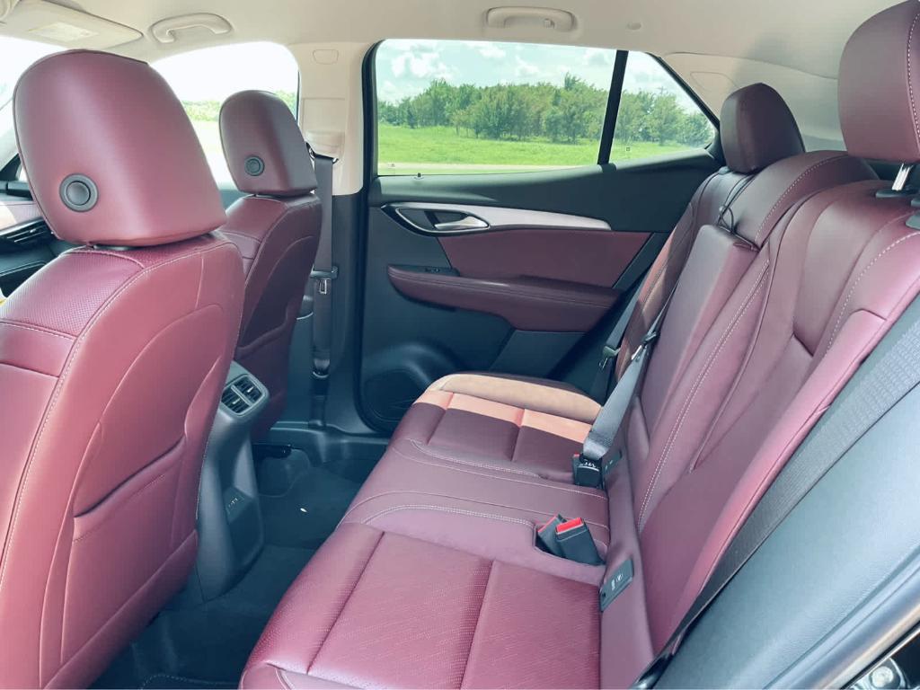 new 2025 Buick Envision car, priced at $40,540