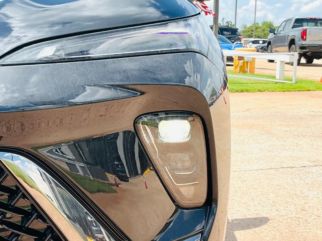 new 2025 Buick Envision car, priced at $40,540