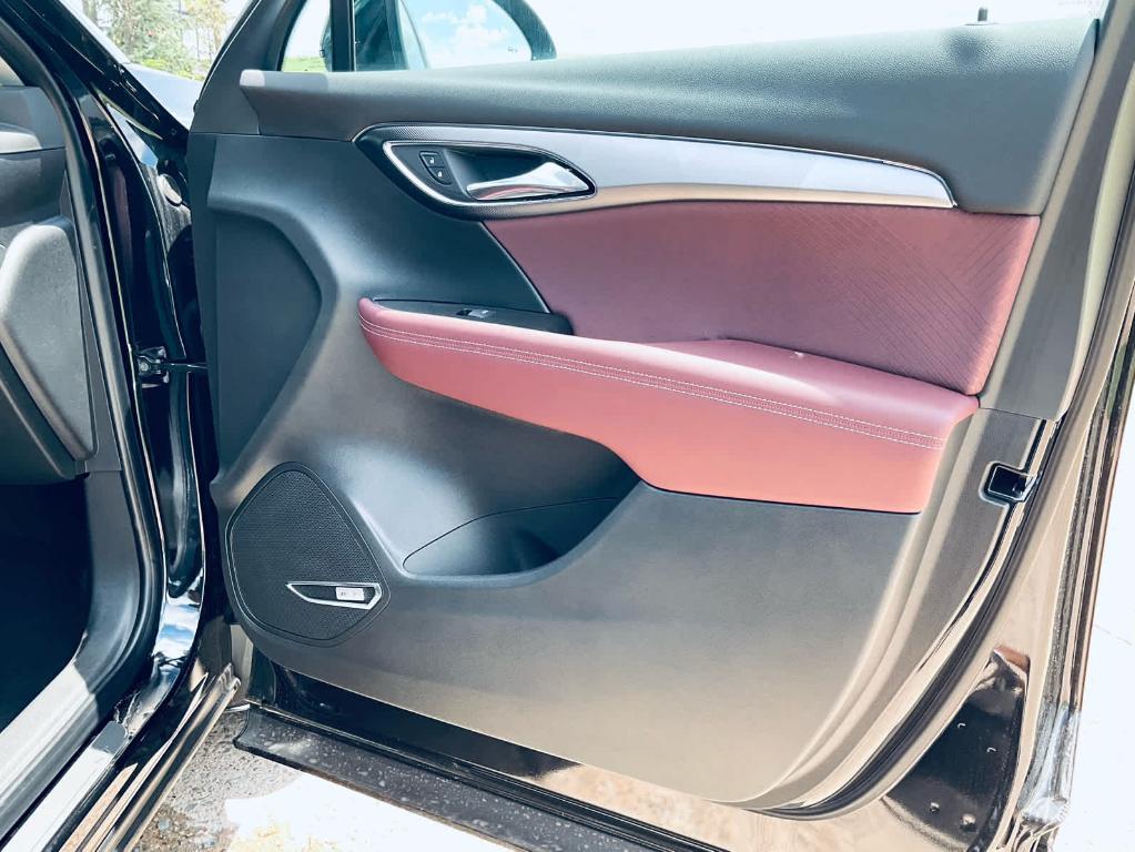 new 2025 Buick Envision car, priced at $40,540