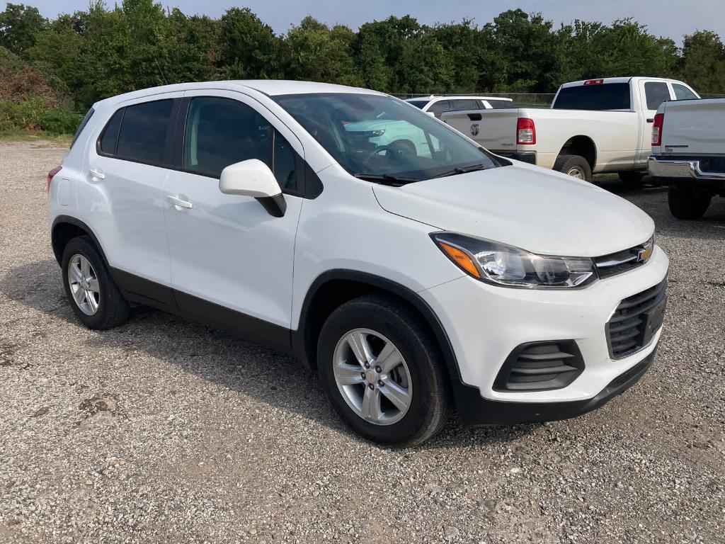 used 2022 Chevrolet Trax car, priced at $16,777