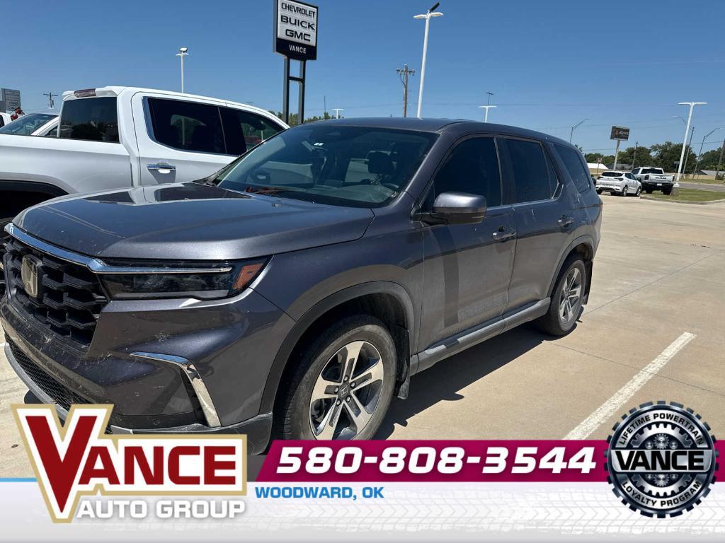 used 2025 Honda Pilot car, priced at $43,587