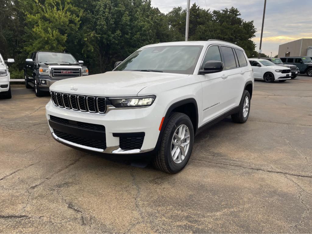 new 2025 Jeep Grand Cherokee L car, priced at $39,030