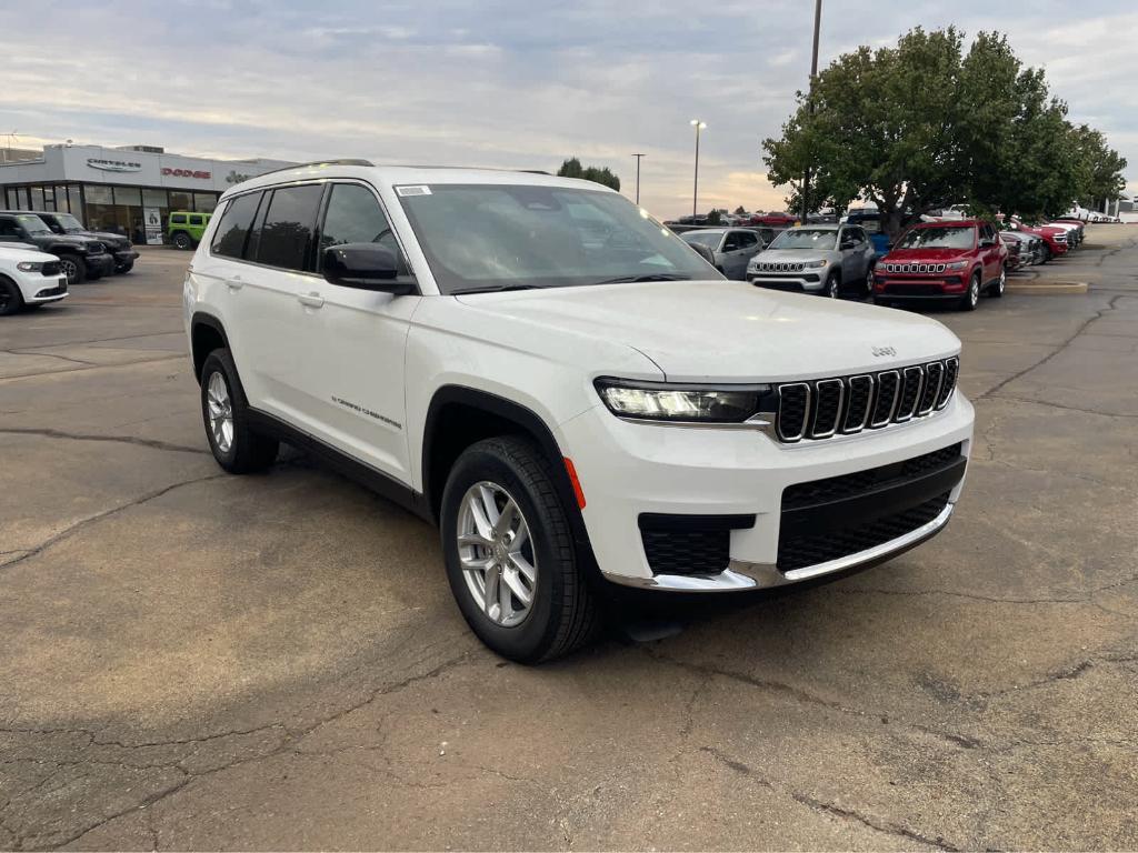 new 2025 Jeep Grand Cherokee L car, priced at $39,030