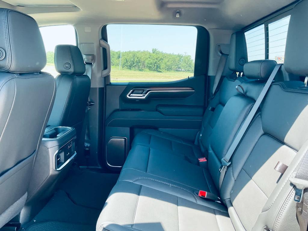 new 2025 GMC Sierra 1500 car, priced at $66,500