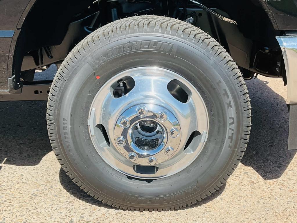 new 2025 Ford F-350 car, priced at $68,405