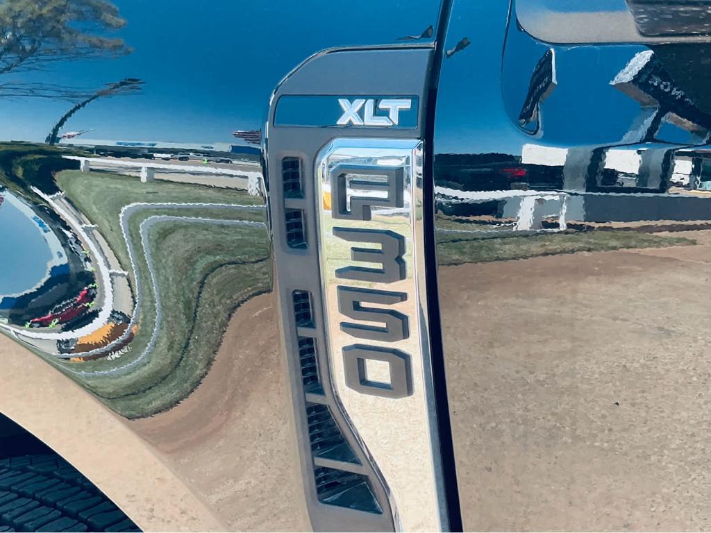 new 2025 Ford F-350 car, priced at $68,405