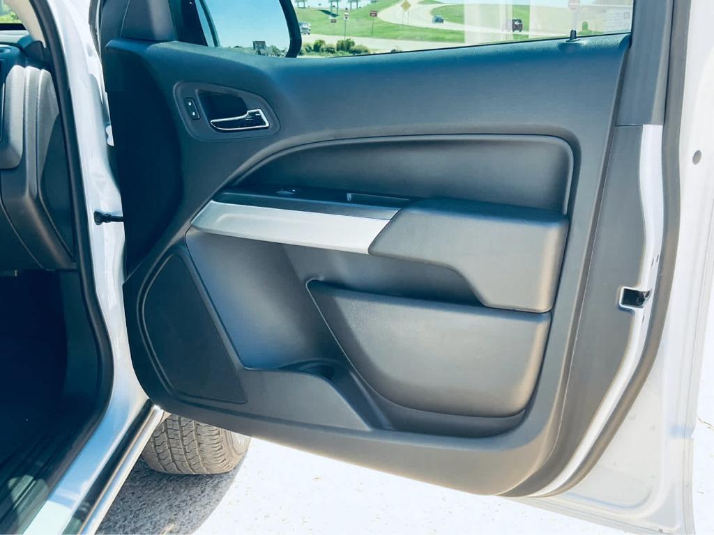 used 2022 Chevrolet Colorado car, priced at $25,750
