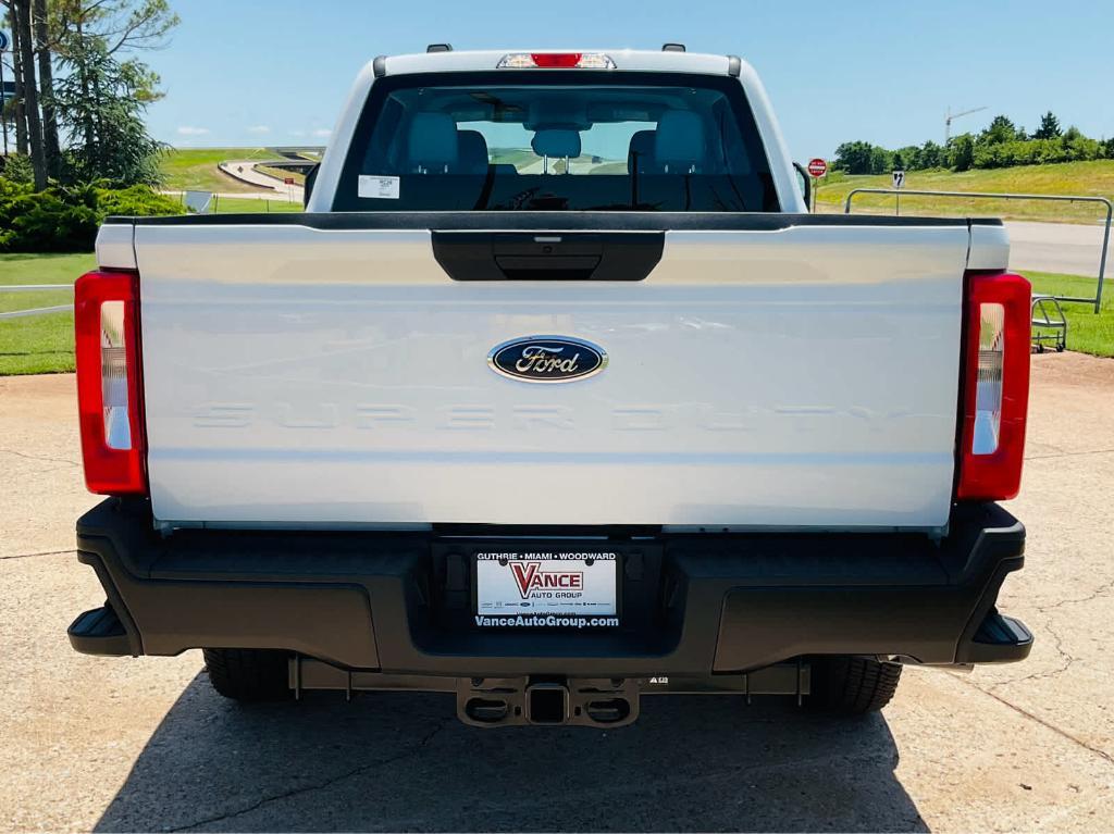 new 2025 Ford F-250 car, priced at $60,075