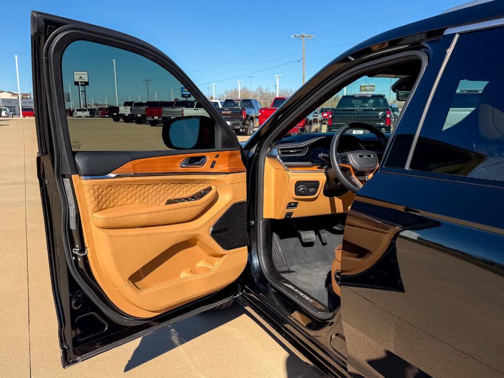 used 2024 Jeep Grand Cherokee L car, priced at $47,843