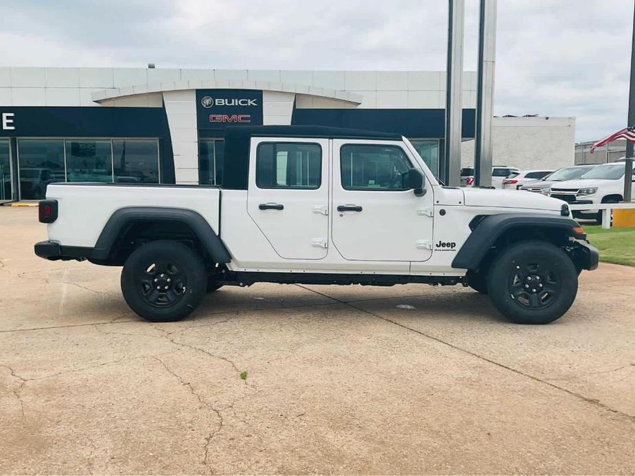 new 2024 Jeep Gladiator car, priced at $33,446