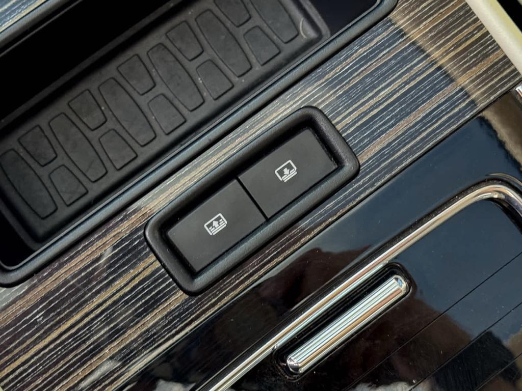 used 2022 Lincoln Aviator car, priced at $51,686