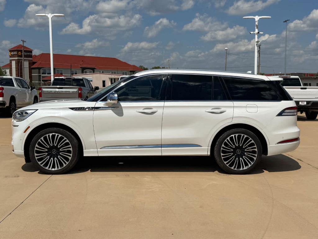 used 2022 Lincoln Aviator car, priced at $51,686