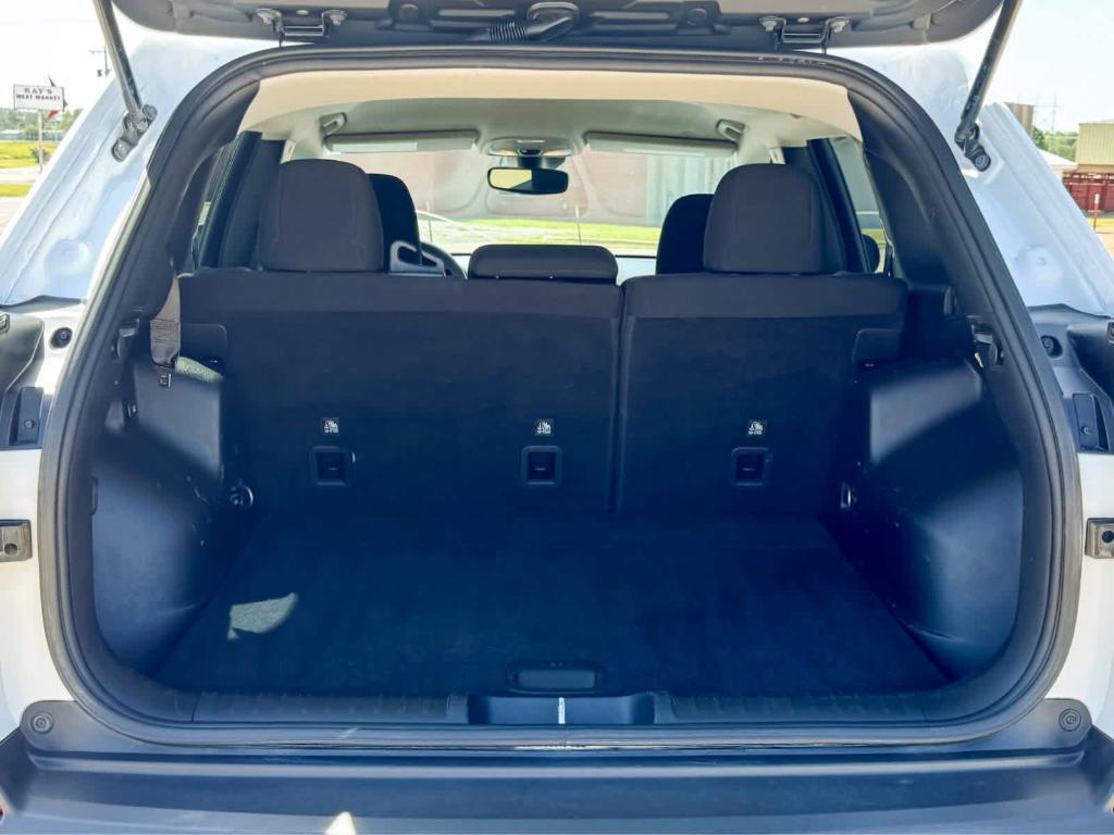 used 2021 Jeep Cherokee car, priced at $15,000