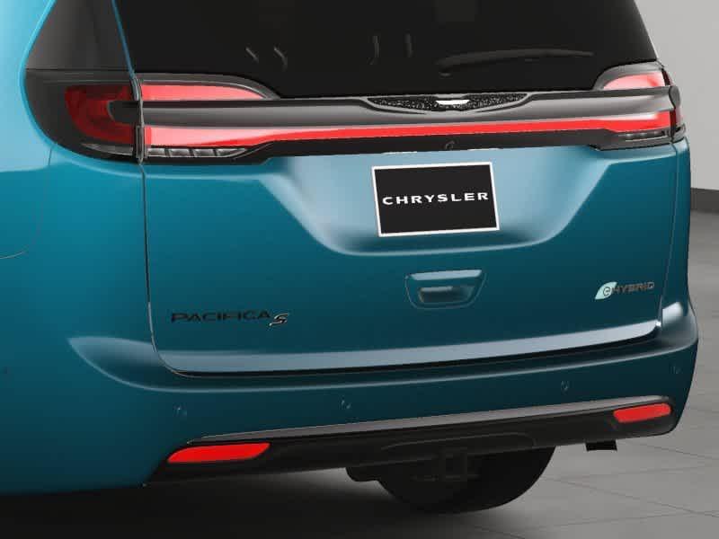 new 2025 Chrysler Pacifica Hybrid car, priced at $52,075