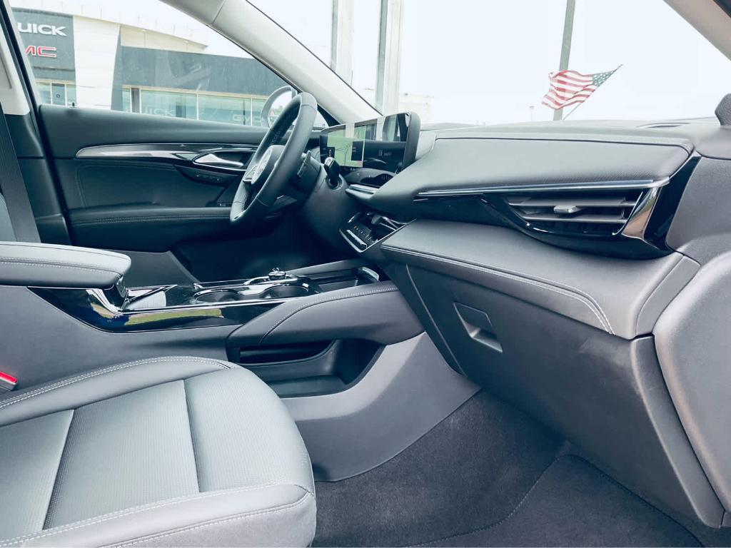 new 2025 Buick Envision car, priced at $37,445
