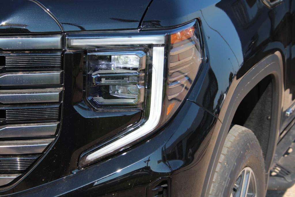 new 2026 GMC Sierra 1500 car, priced at $65,610
