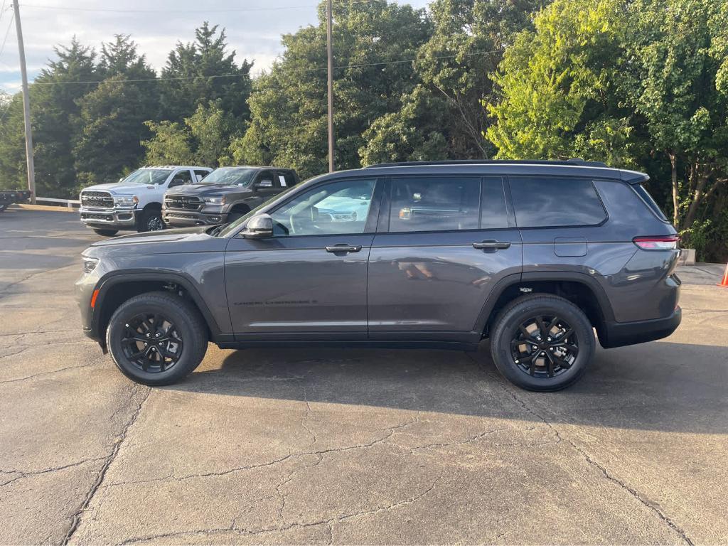 new 2025 Jeep Grand Cherokee L car, priced at $42,230