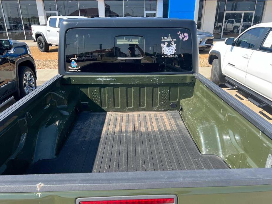 used 2021 Jeep Gladiator car, priced at $33,133