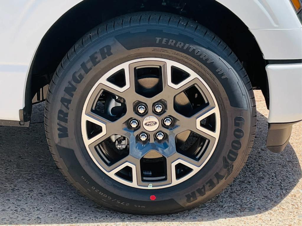 new 2025 Ford F-150 car, priced at $47,579