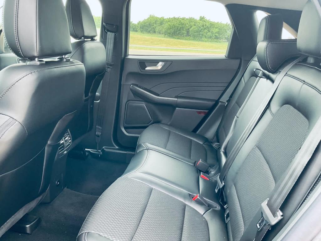 new 2025 Ford Escape car, priced at $33,252