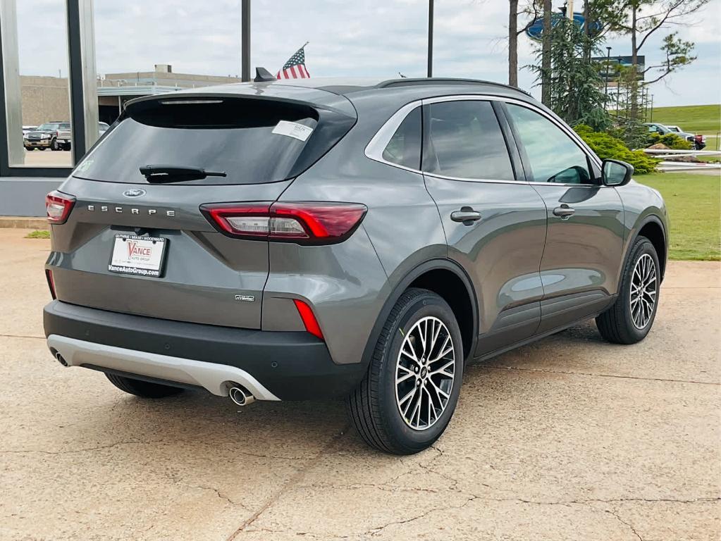 new 2025 Ford Escape car, priced at $33,252