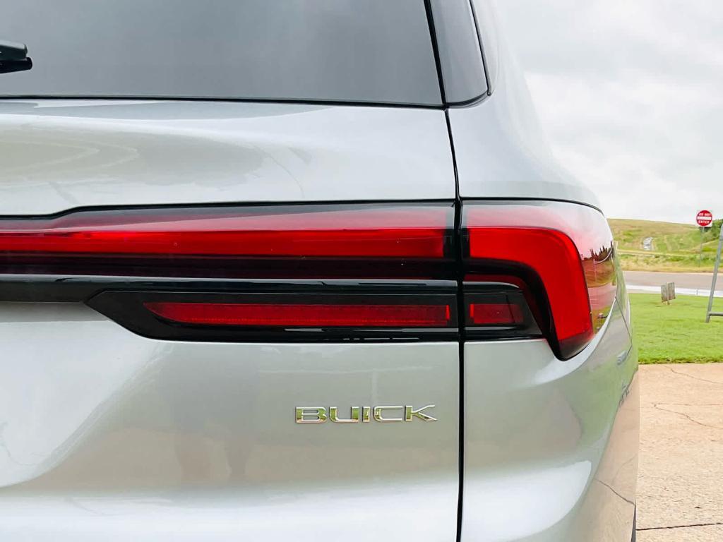 new 2025 Buick Enclave car, priced at $51,730