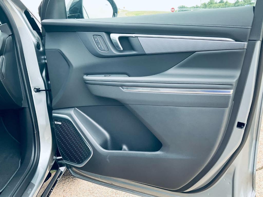 new 2025 Buick Enclave car, priced at $51,730