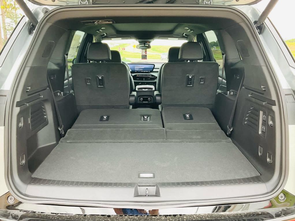 new 2025 Buick Enclave car, priced at $51,730