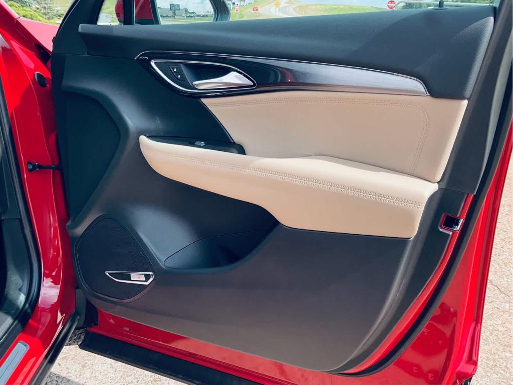 new 2025 Buick Envision car, priced at $37,940