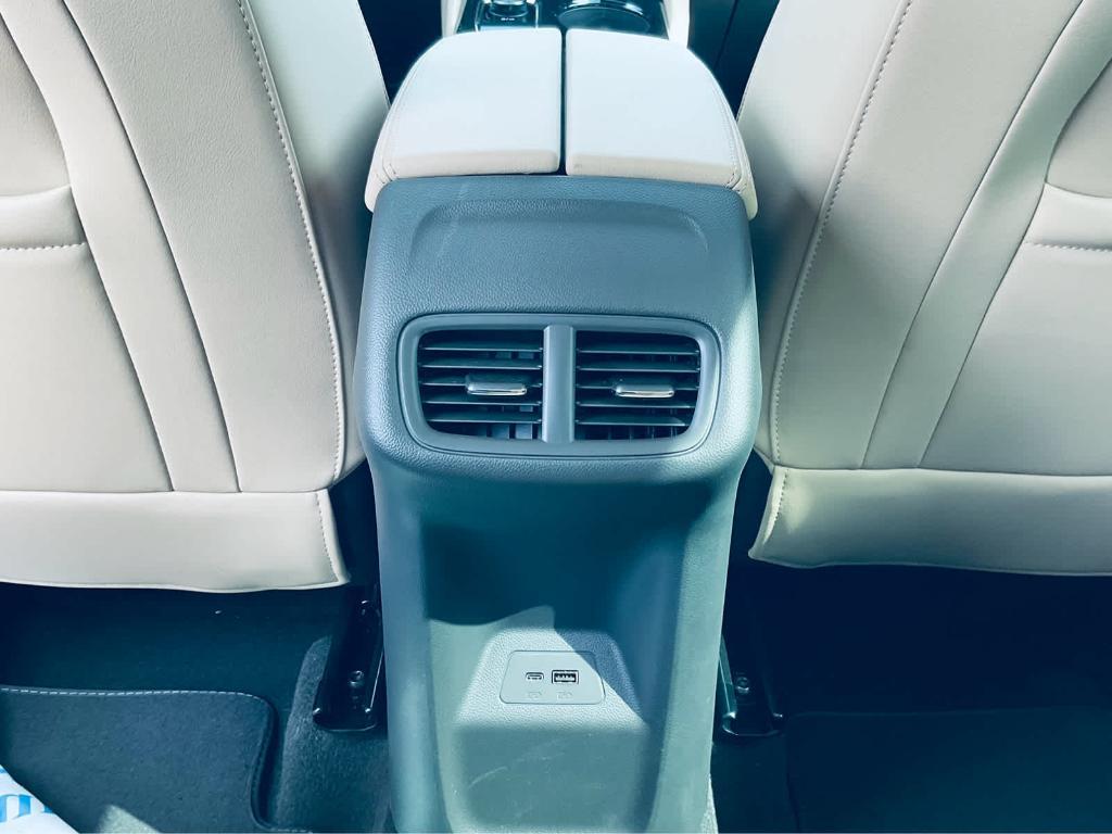 new 2025 Buick Envision car, priced at $37,940