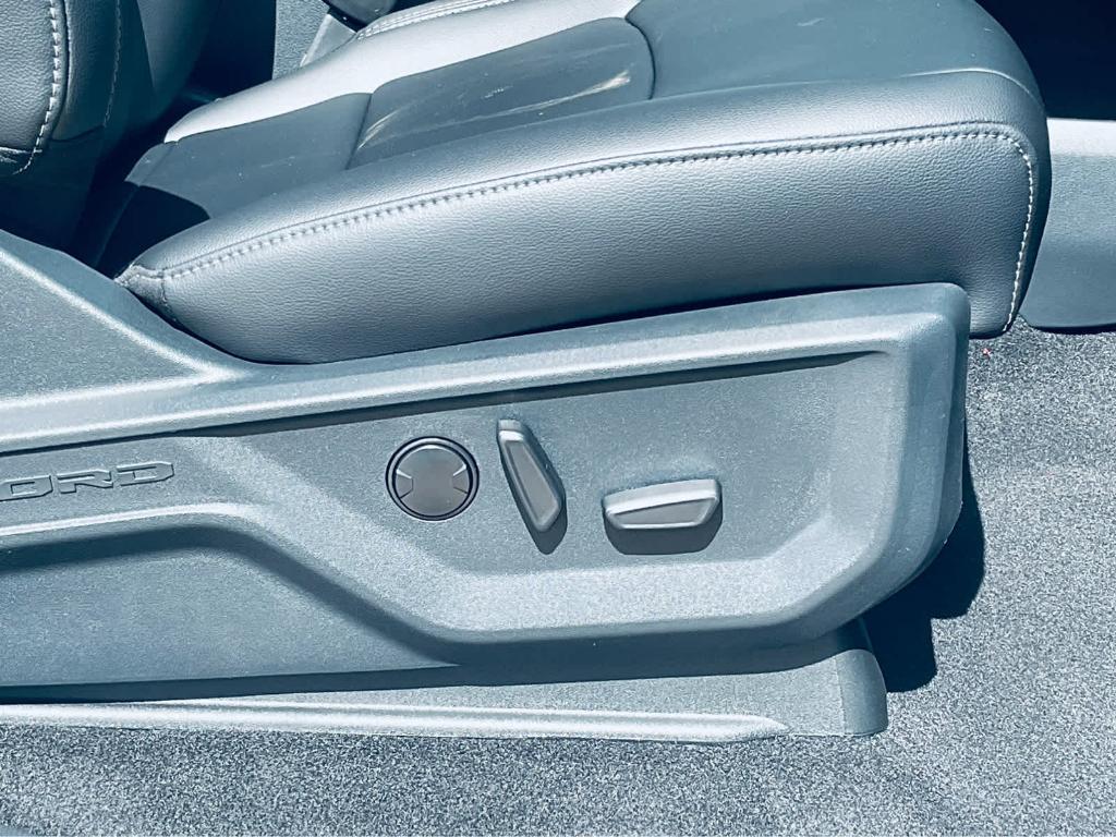 new 2025 Ford F-150 car, priced at $61,314