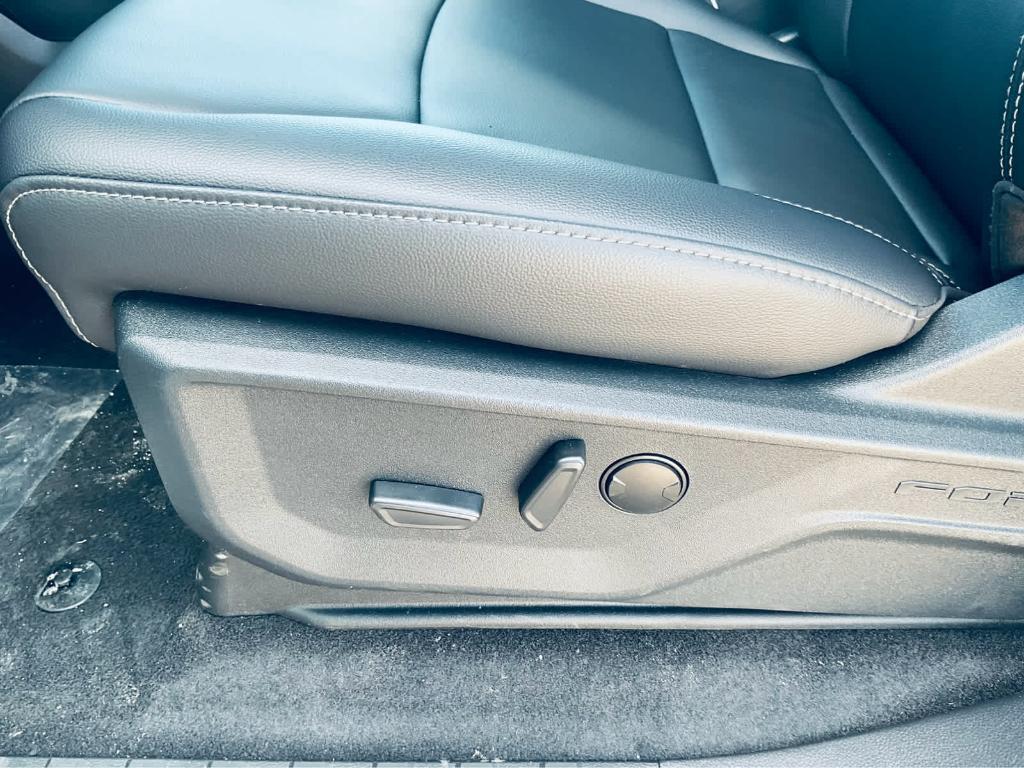 new 2025 Ford F-150 car, priced at $61,314