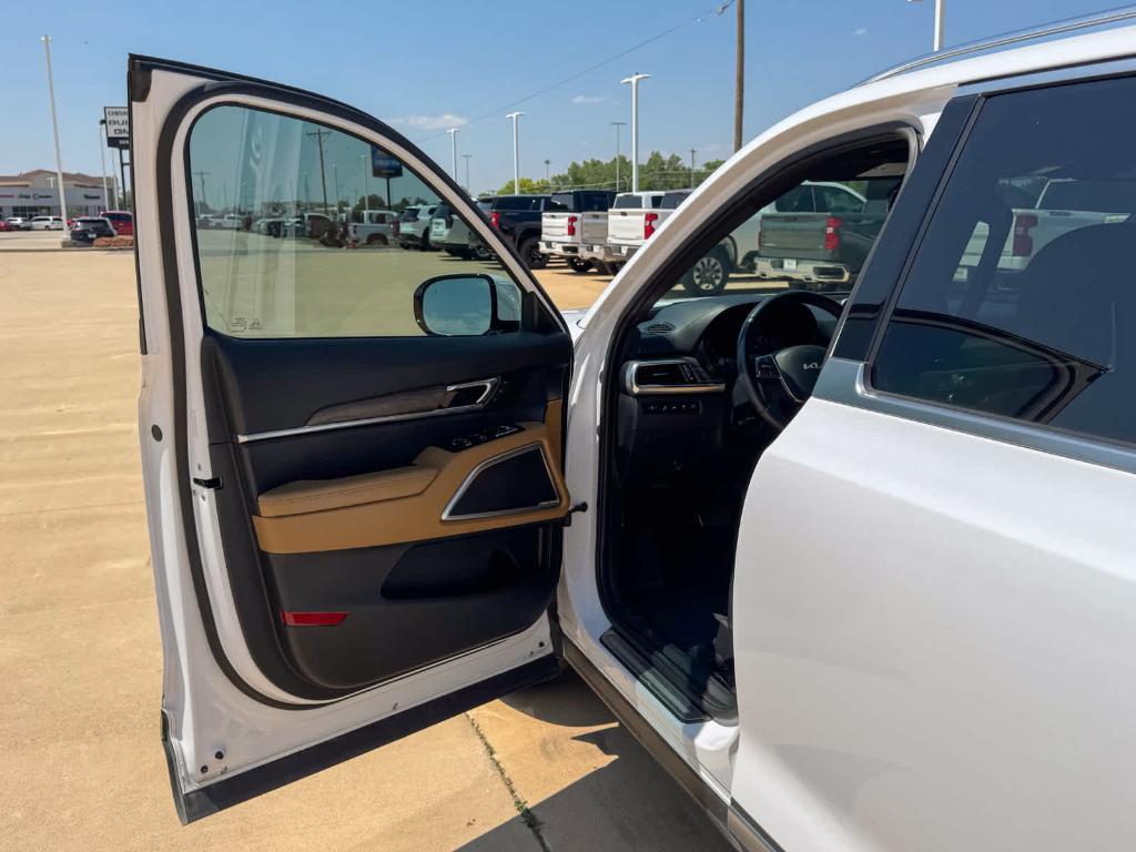 used 2022 Kia Telluride car, priced at $37,389
