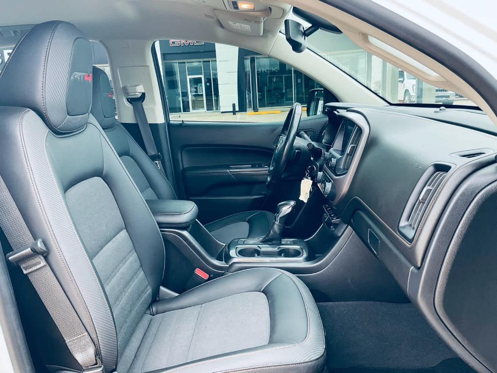 used 2022 GMC Canyon car, priced at $30,500