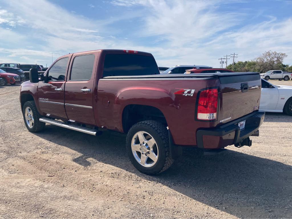 used 2014 GMC Sierra 2500 car, priced at $26,500