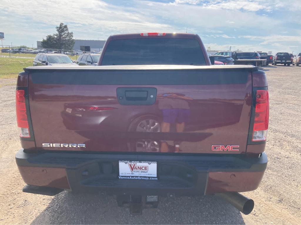 used 2014 GMC Sierra 2500 car, priced at $26,500
